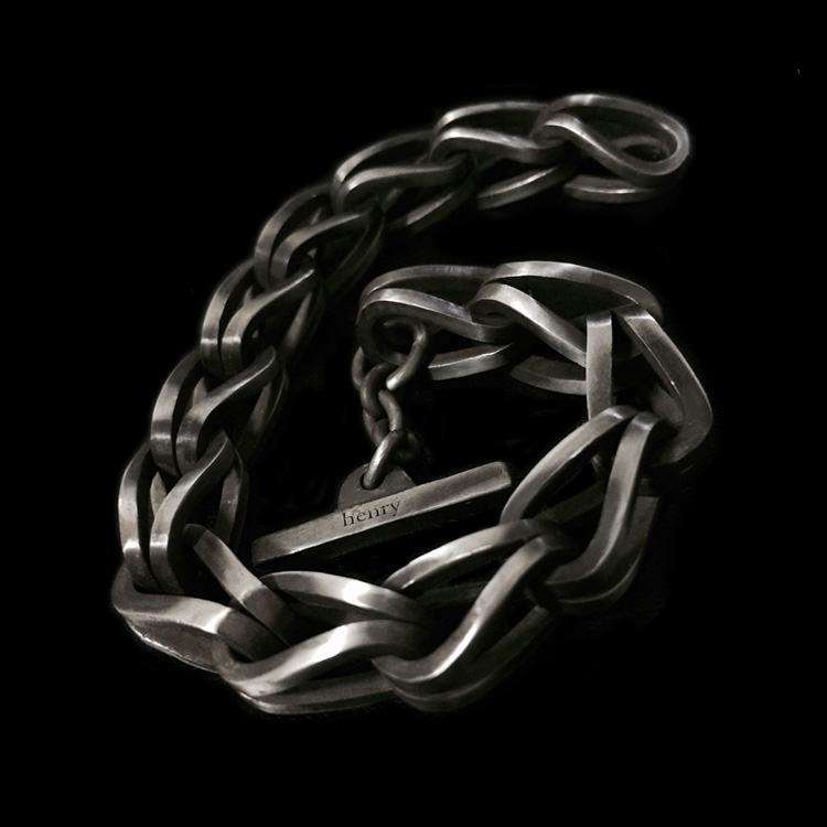 Dromi Silver Chain Bracelet The Perfect Accessory for Every Occasion