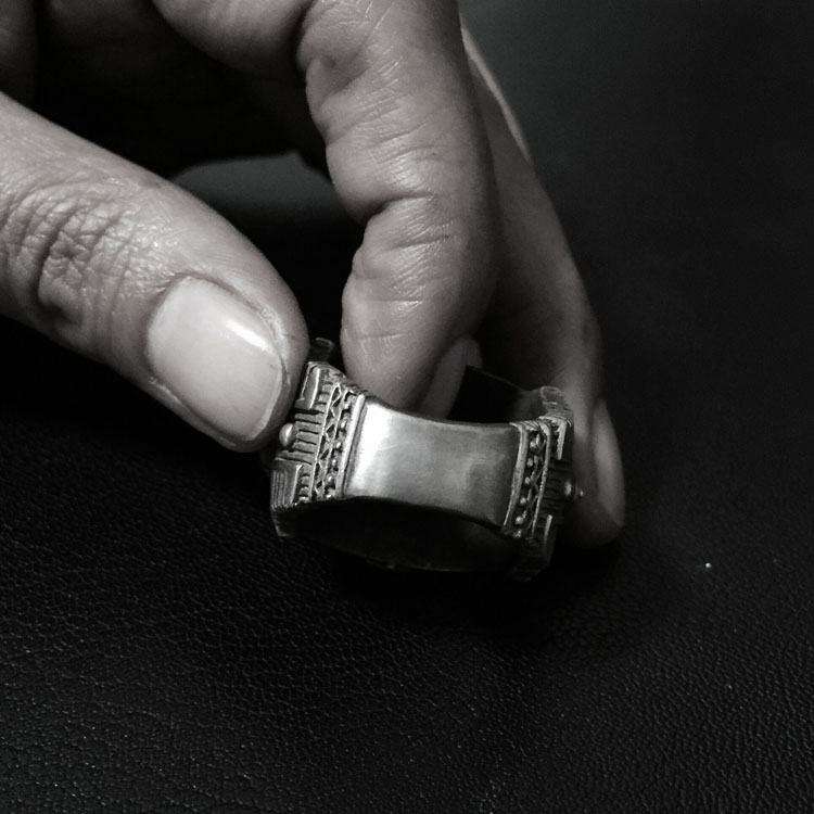 Horus ring symbolizing protection power and rebirth