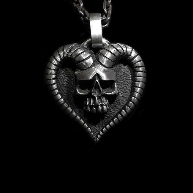 Heart shaped skull Goat horn 925 silver necklace pendant SSP89 Hover Image