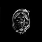 Grim reaper ring is the courage to face death