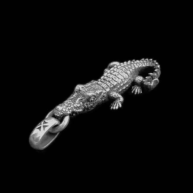 Crocodile Pendant 925 silver crocodilian pendants SSP114 Main Image