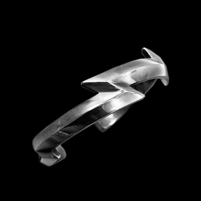Lightning Bracelet 950 Sterling Silver symbol of strength Bracelets Hover Image