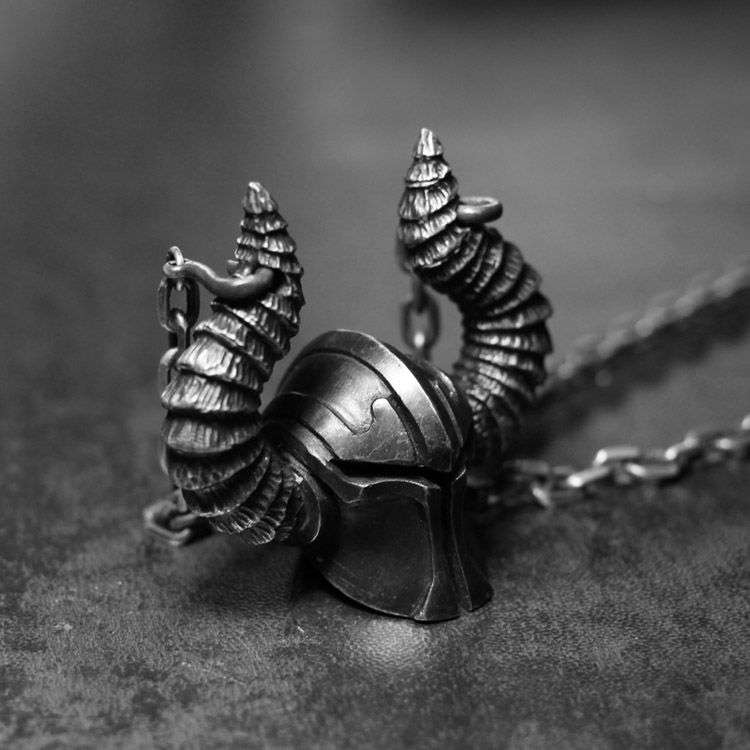 Helmet of God of war pendant 925 Sterling Silver God of war helmet Necklace pendants SSP121