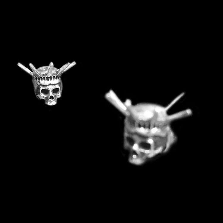 Statue of Liberty stud earrings 925 Silver Statue of Liberty earrings