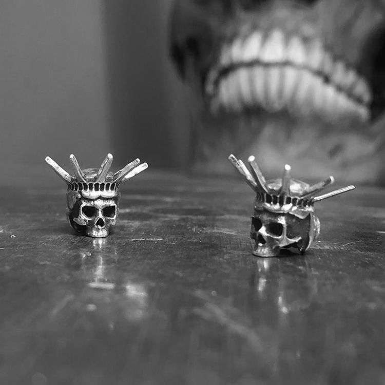 Statue of Liberty stud earrings 925 Silver Statue of Liberty earrings