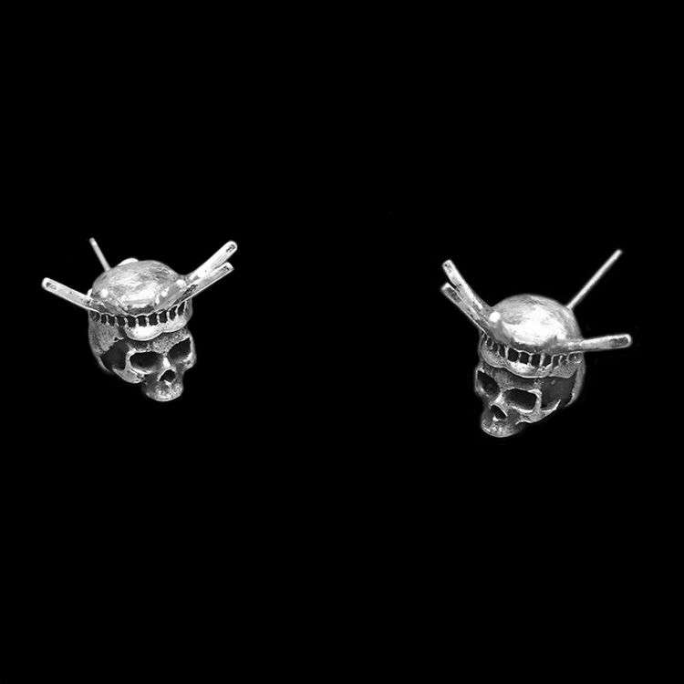 Statue of Liberty stud earrings 925 Silver Statue of Liberty earrings