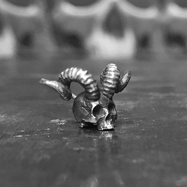 Goats angle skull stud earrings 925 silver goats angle skull earrings