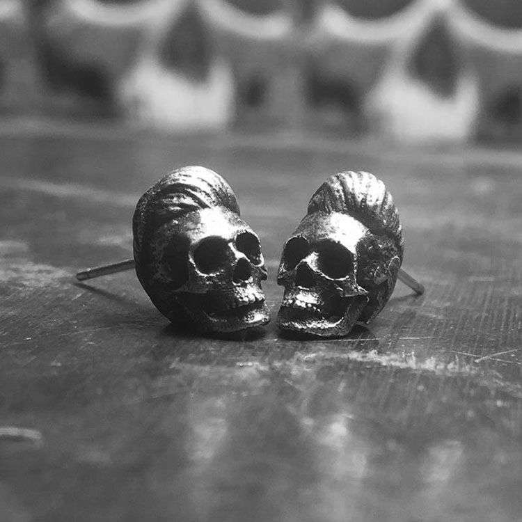 Slicked-back skull stud earrings 925 silver skull earrings