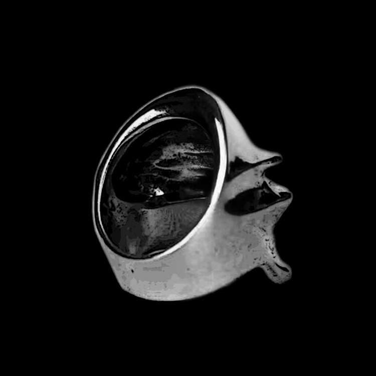 Dantte ring Mask Skull Ring Masterpiece Elevate your style make a statement