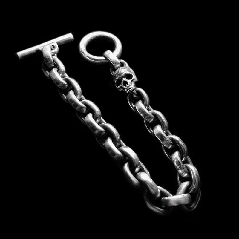 Heavy mens skull bracelets standing as an enduring testament to appreciation