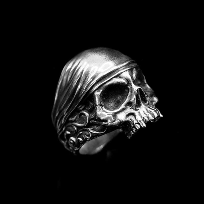 Pirate Rings a Treasure Trove of History and Intrigue