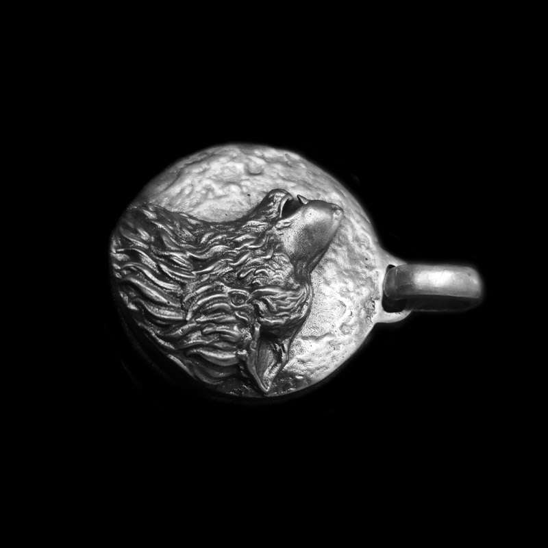 Wolf head Pendant 925 Silver Full moon night wolf howling Pendant SSP181