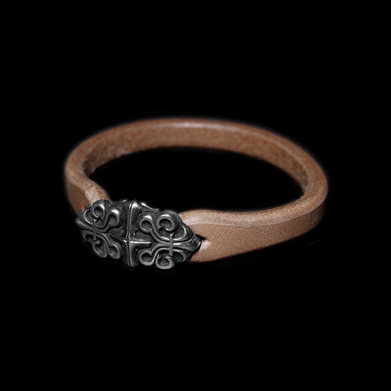 Mens Leather Bracelet Elegance Fusion Tochigi Saddle Leather Bracelet