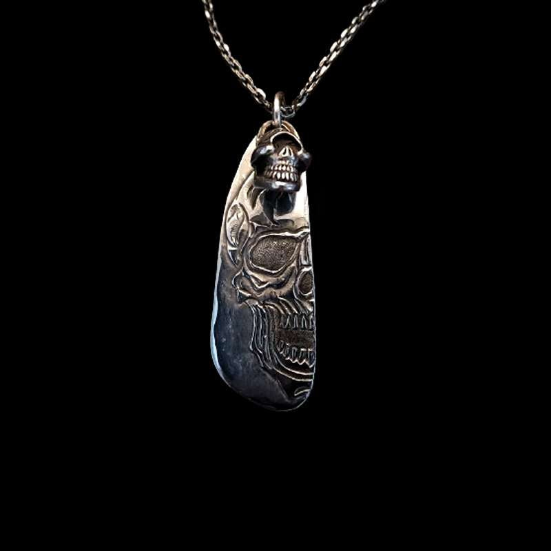 Mayhem Skull Necklace Pendant 925 silver mens One-eyed skull pendant