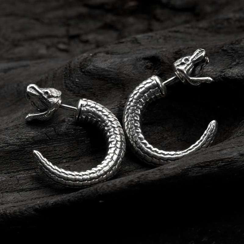 Snake stud earrings - powerful aura of confidence and strength