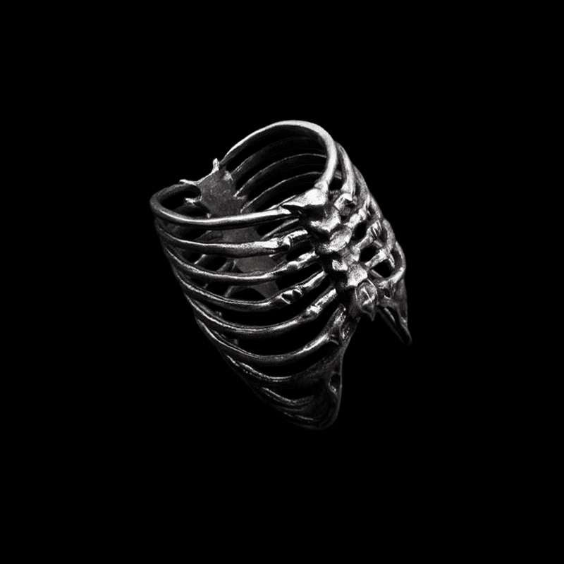 Sternum Ring is Unique and Artistic Masterpiece in the Realm of Skeleton Rings
