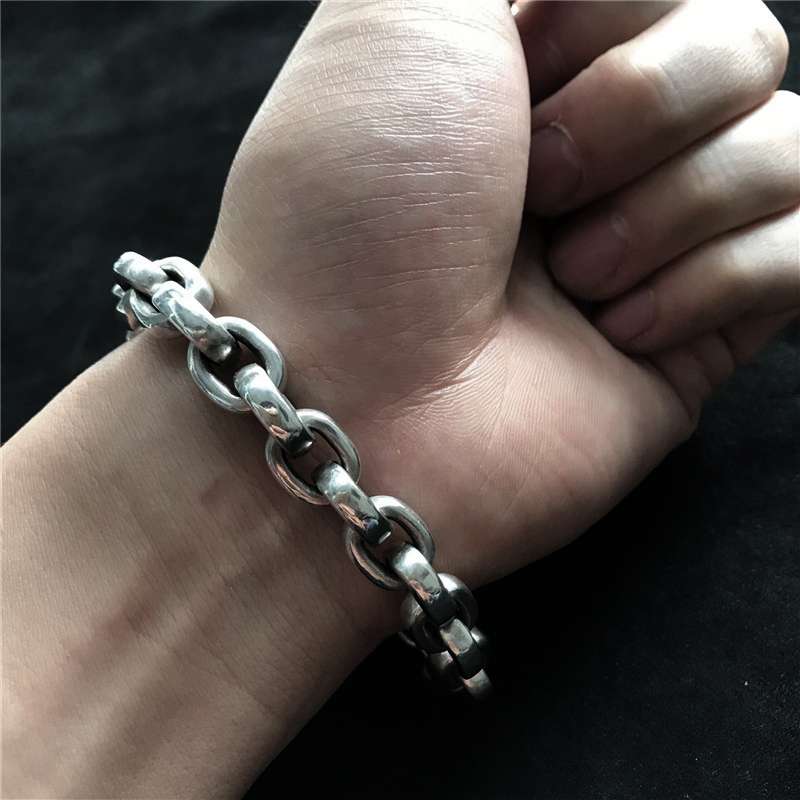 SKULL REIGN S-Buckle Chain Bracelet with Detachable Silver Accents