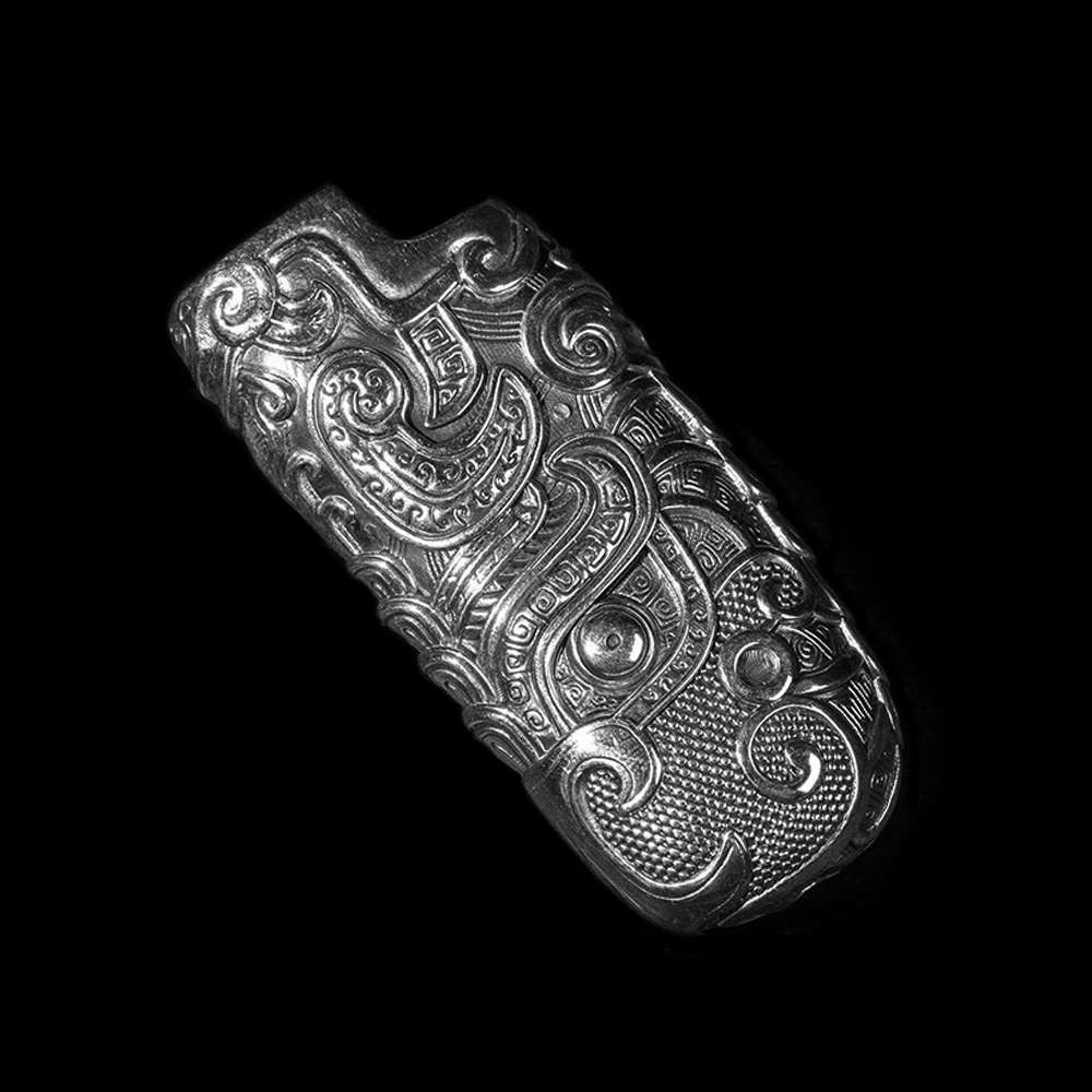 Taotie Flame Lighter Case for BIC J5 – 925 Silver Engraved Gothic Lighter Sleeve