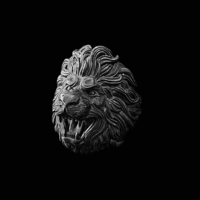 Solid Silver Lion Head Ring - Hand Carved Men's Jewelry Main Image