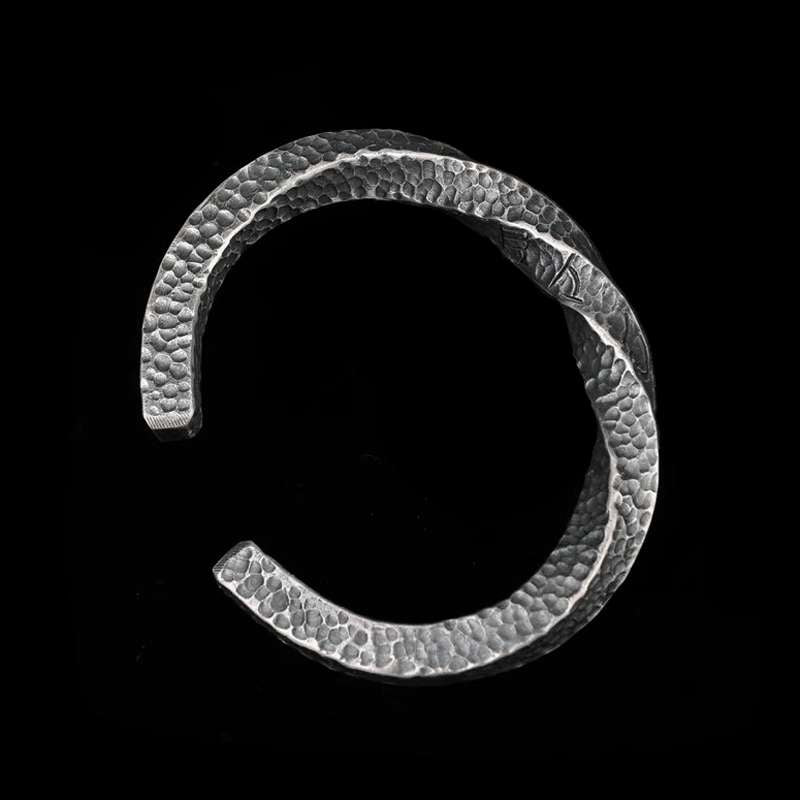 Viking Battle Bracelet – 999 Silver Hammered Mobius Bangle