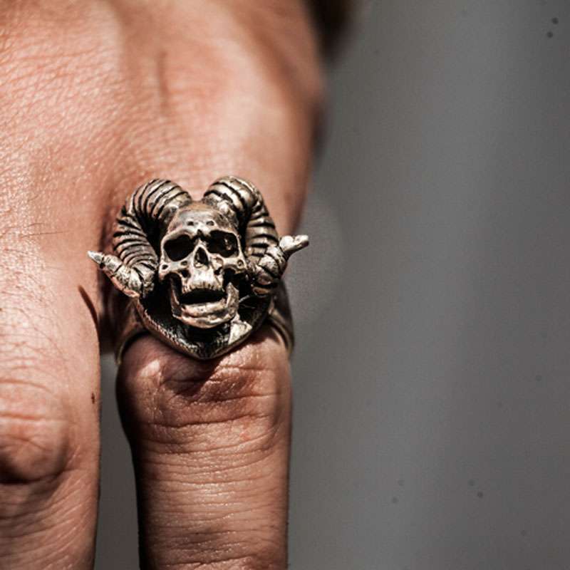 Horn Skull Ring 925 Silver Devil skull rings SSJ01