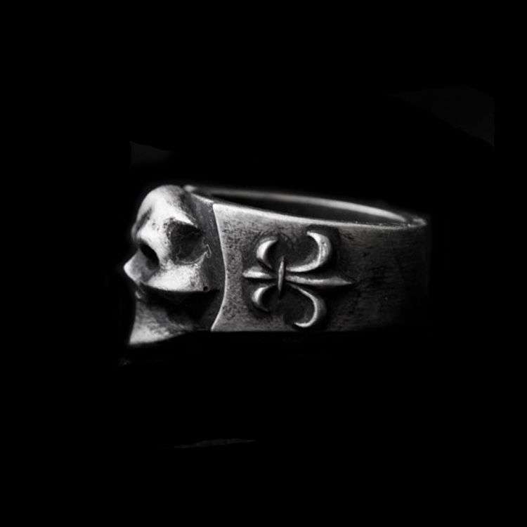 Clown Skull Ring - Heavy 925 Silver Gothic Circus Artifact