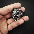 Predator Silver Skull Ring Bold Symbol of Power and Style