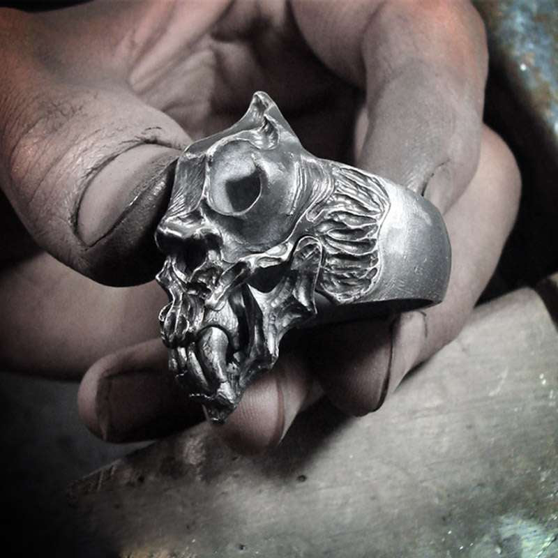 Abnormity skull ring symbol of your unmatched individuality