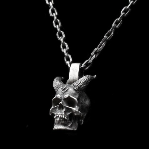 Horn Skull Solid Pendant Heavy locomotive 925 silver pendants SSP93