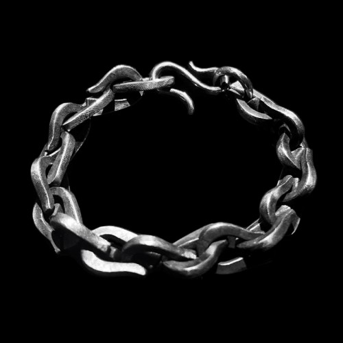 Hook bracelet 925 Silver Modern Twist on Elegance