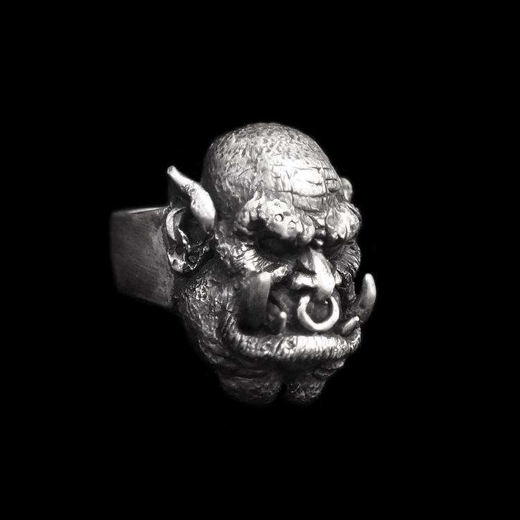 Buy Authentic Grom Hellscream Ring - High-Quality Warcraft Collectible - Image 2
