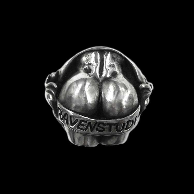 Sexy Hips Ring for Men – 925 Silver Novelty Statement Ring - MENSSKULL 925 silver jewelry