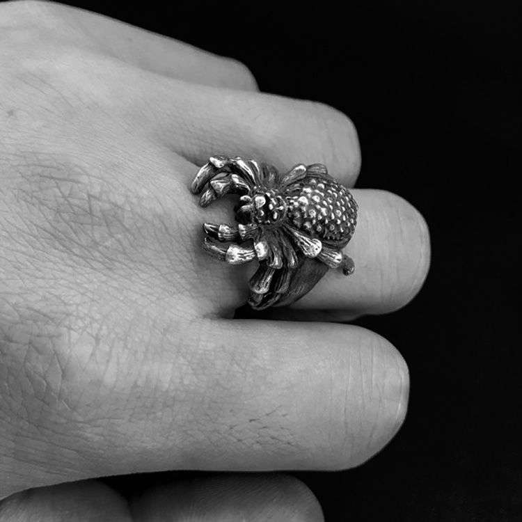 Realistic Spider Ring - 925 Silver Ring for Men - Image 4