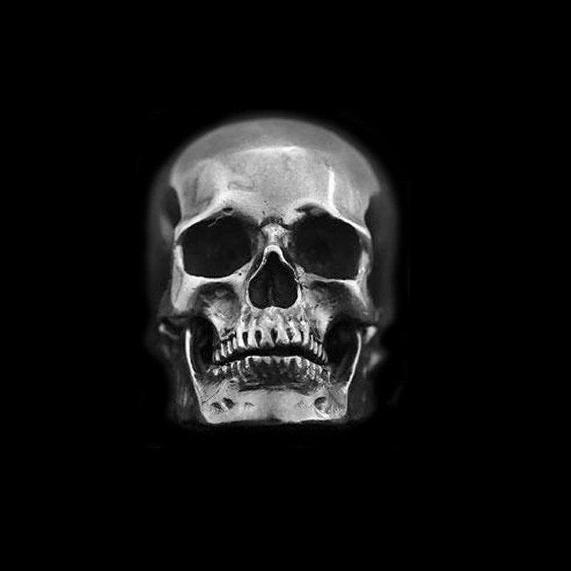 Male skull rings for men speak volumes about individuality