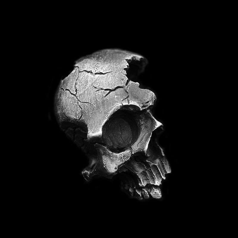Half Face Skull Damaged Skull - 925 Silver Pendant Necklace for Men - Image 2