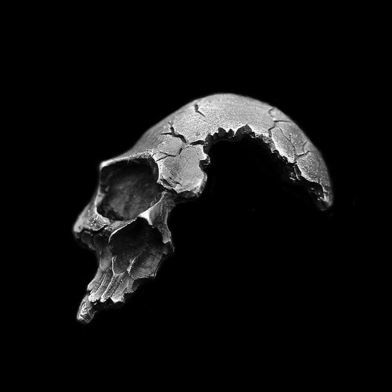 Half Face Skull Damaged Skull - 925 Silver Pendant Necklace for Men - Image 3