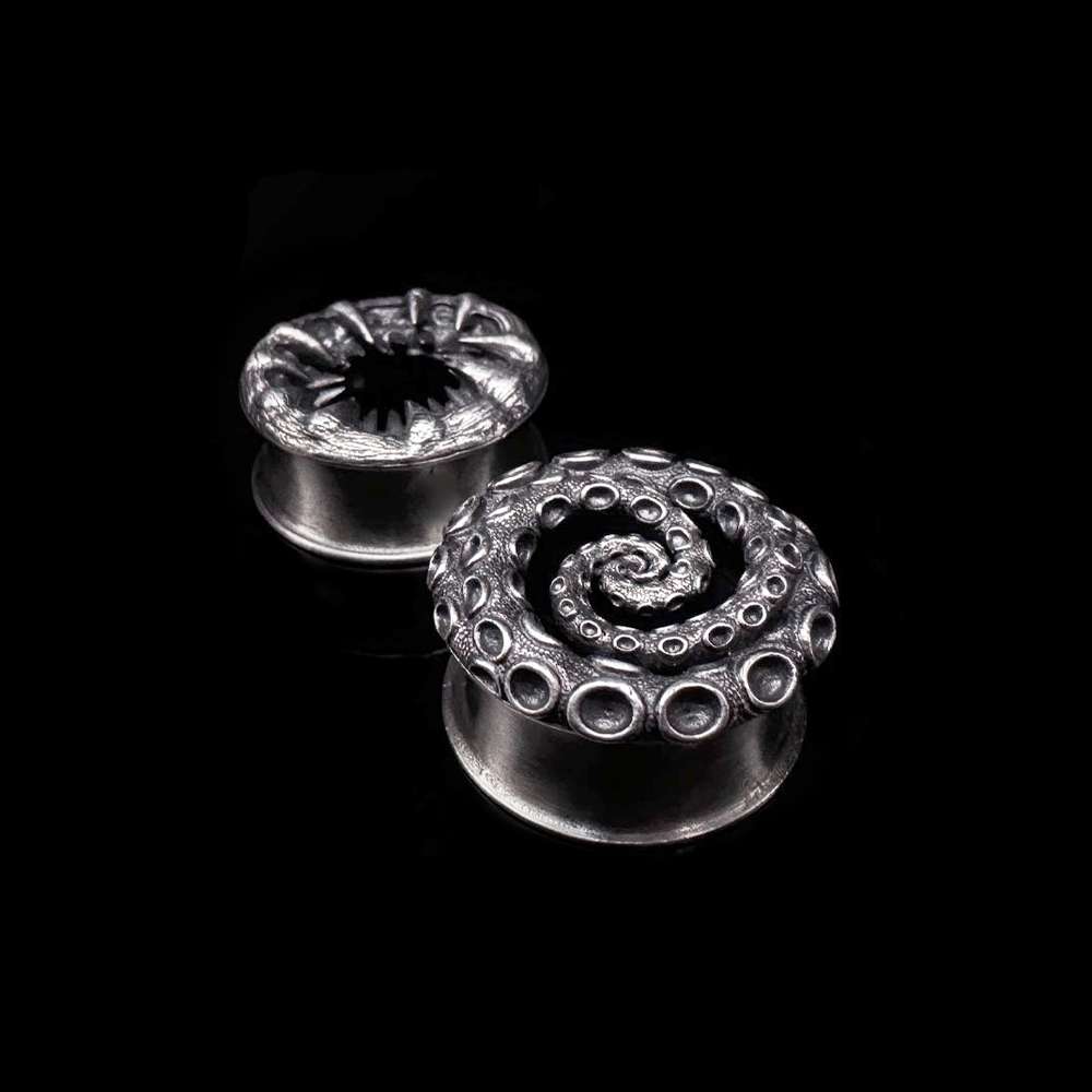 Shoggoth Ear Tunnels - Stainless Steel Gothic Ear Plugs - Image 4