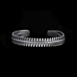 Spine Bracelet - Handmade 999 Silver Keel Bracelet