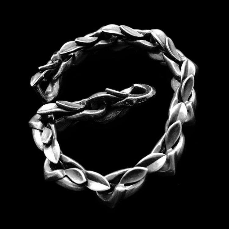 Laurel Leaf Link Bracelet - 925 Sterling Silver - Image 2