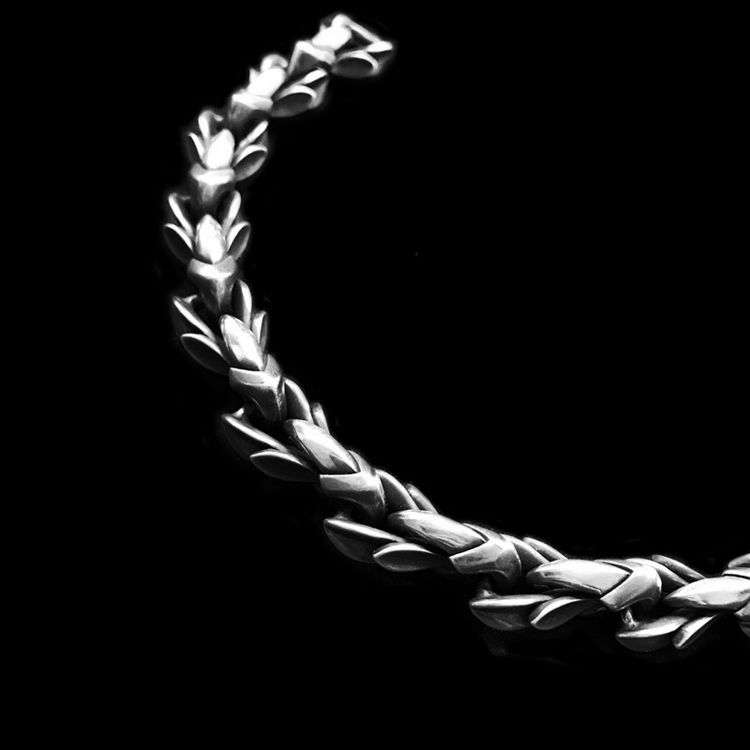 Laurel Leaf Link Bracelet - 925 Sterling Silver - Image 3