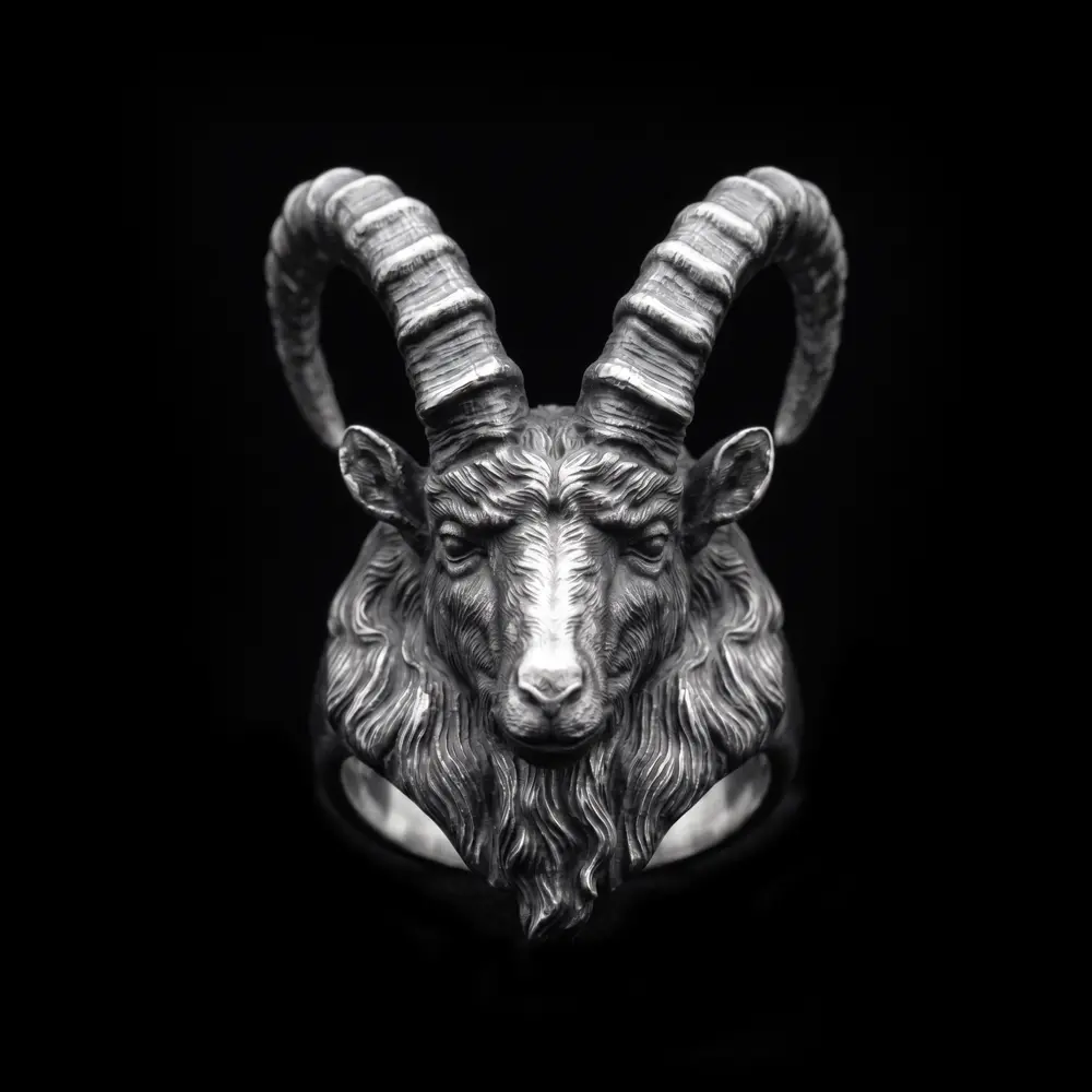 Rams head ring
