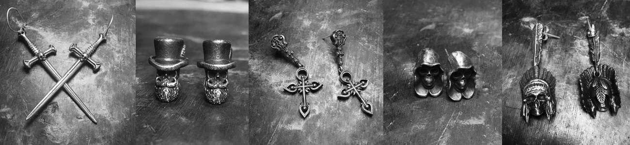 skull earrings