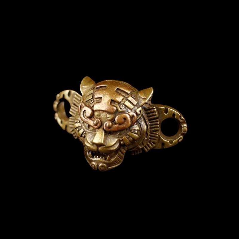 Tiger Beast King Buckle - Brass Accessory for Men - Image 3