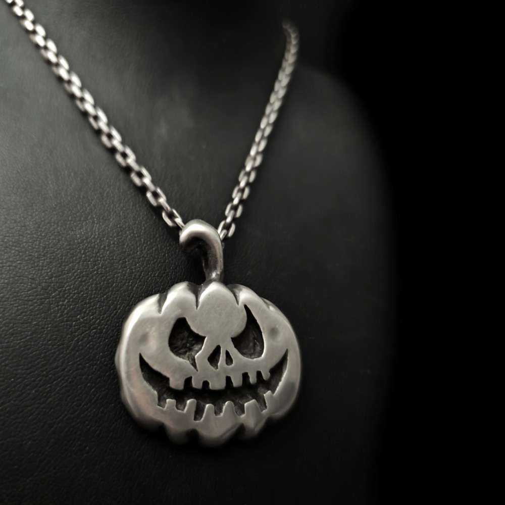 Pumpkin Skull Necklace for Men - 925 Silver Gothic Pendant - Image 2
