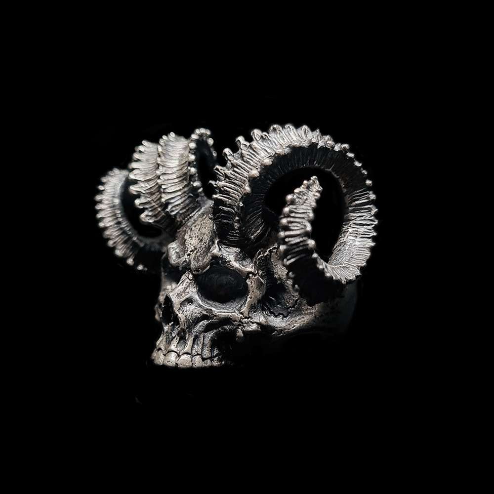 Chunky Silver Skull Ring A Symbol of Confidence and Dominance - Image 3