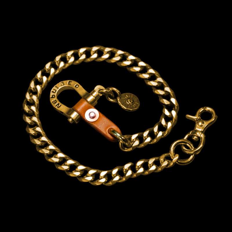 Brass horseshoe wallet chain with secure buckle