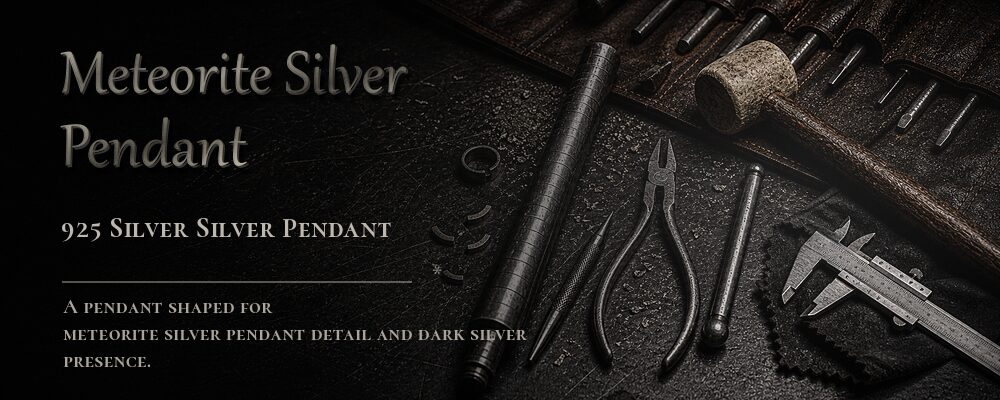 8mm meteorite-texture gear toggle chain in a silver jewelry workshop