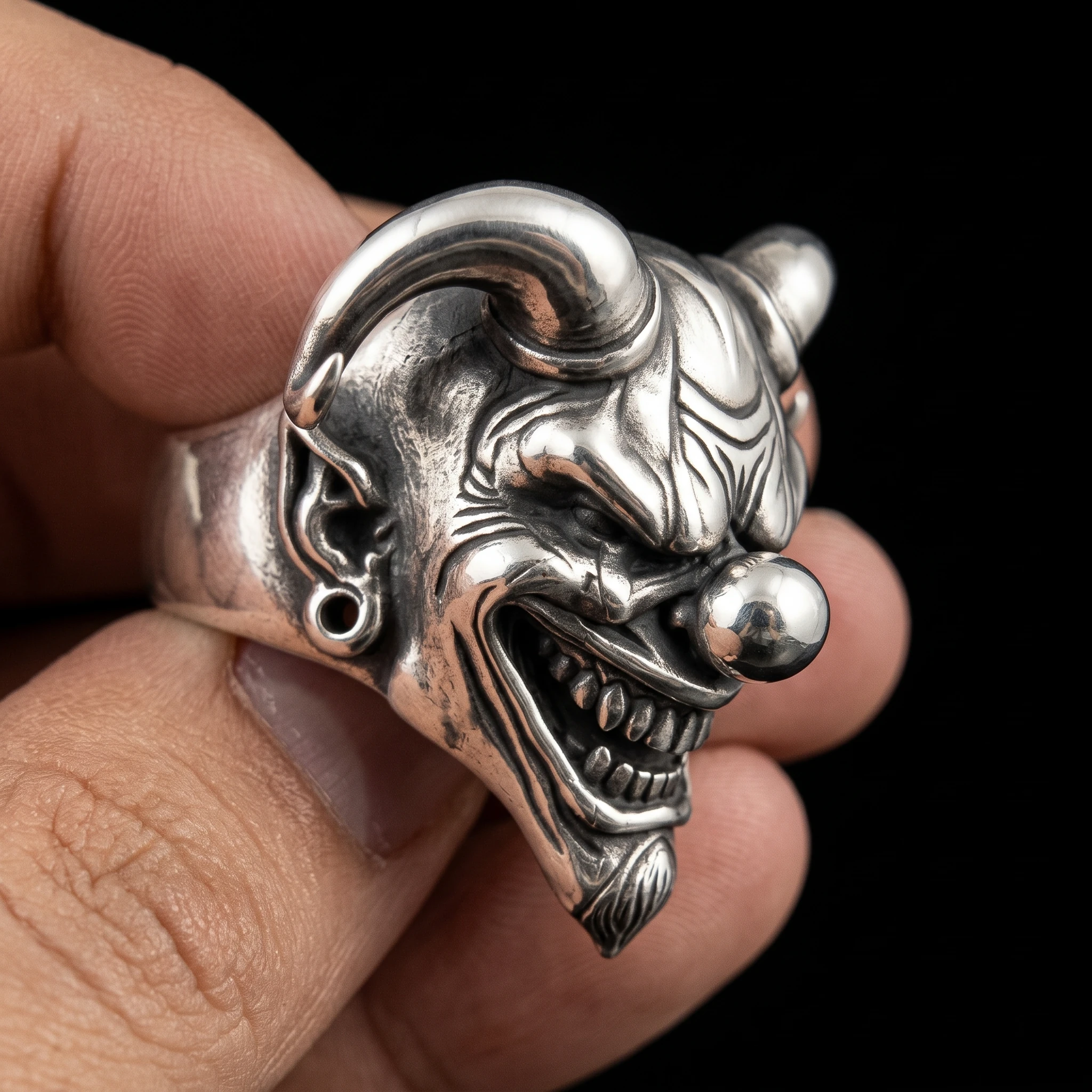 925 sterling silver horned clown ring side profile with pointed ear