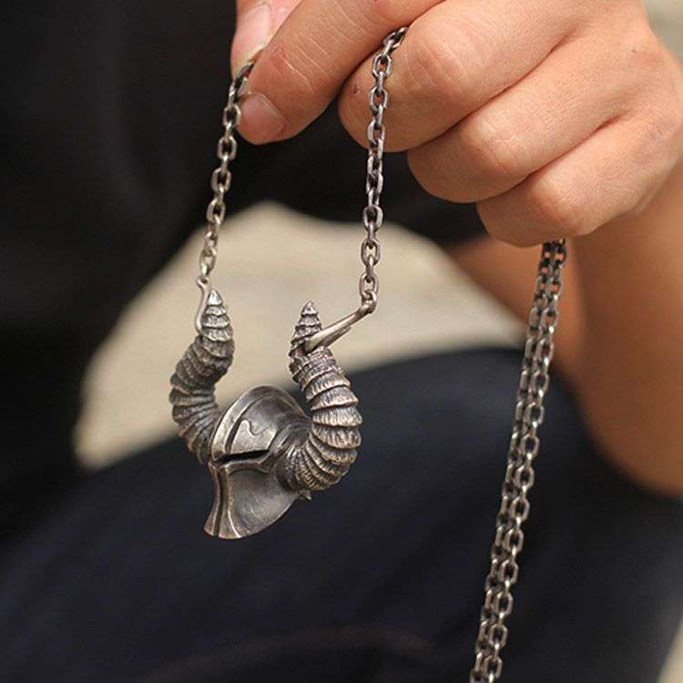 Helmet of God of war pendant 925 Sterling Silver God of war helmet Necklace pendants SSP121