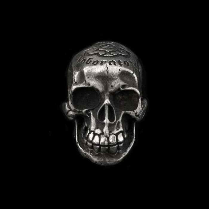 Huge skull ring - The favorite of domineering men